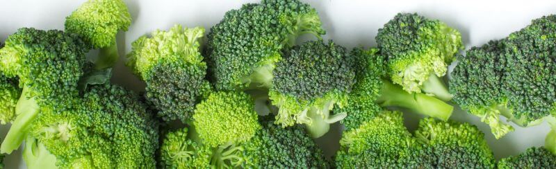 Brokoli vsebuje SULFORAFAN proti tumorjem in raku žveplova spojina